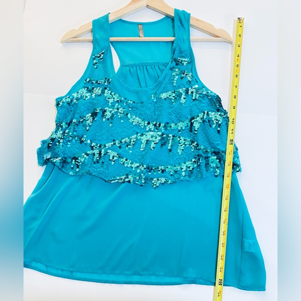Sequin turquoise Top. Sleeveless. Size M